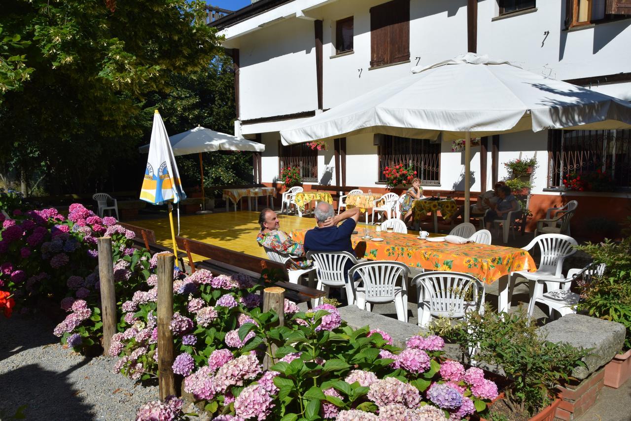 Albergo Rifugio Montecucco Piampaludo Luaran gambar